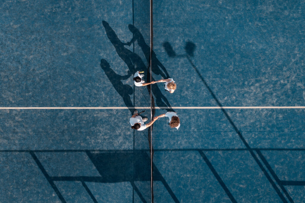 padel-tenis-jugadores-pareja - Entrepistes